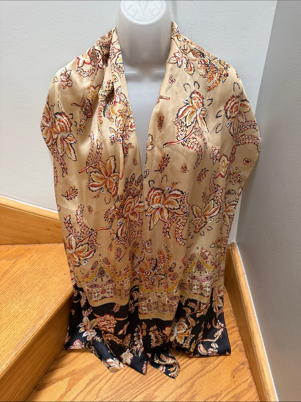 Vince Camuto 100% Silk Floral Scarf Colorblock Black Tan Gold Luxury
